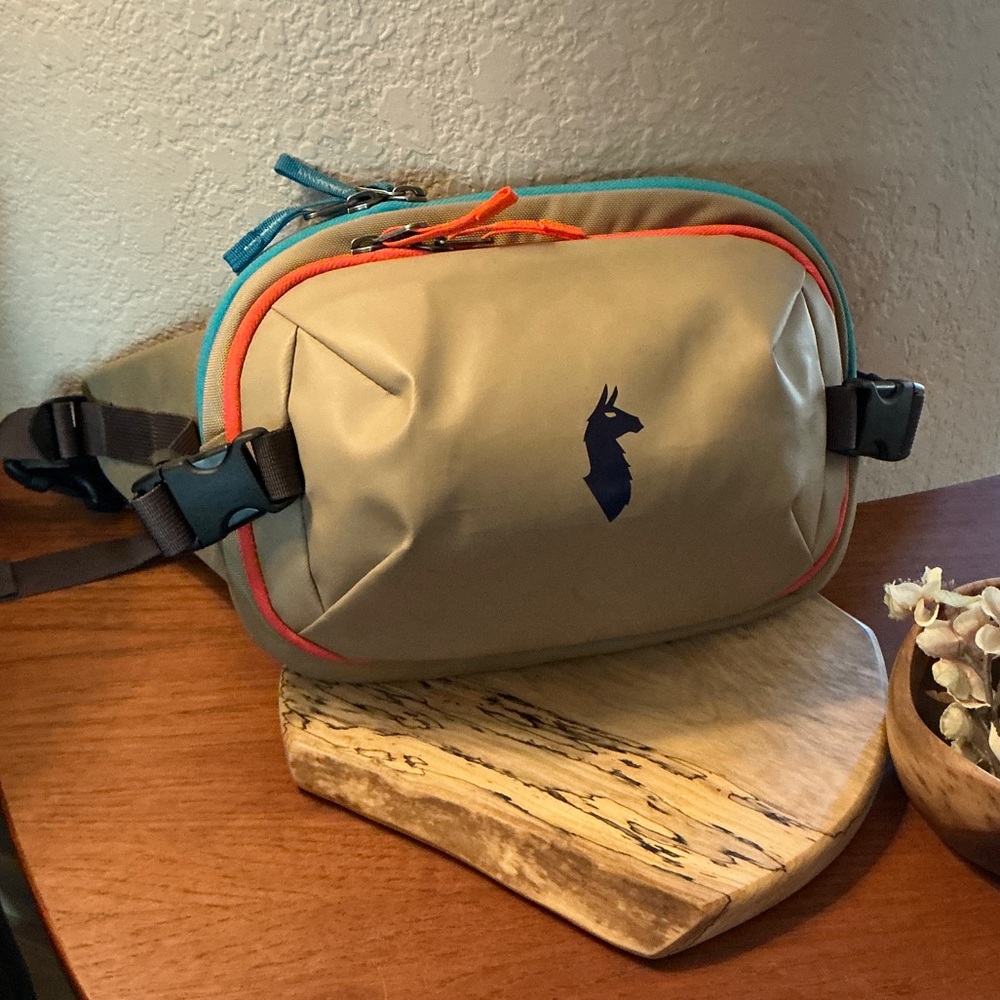 Cotopaxi Allpa hip pack